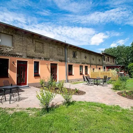 Mit Terrasse Und Garten In 펜션 반들리츠